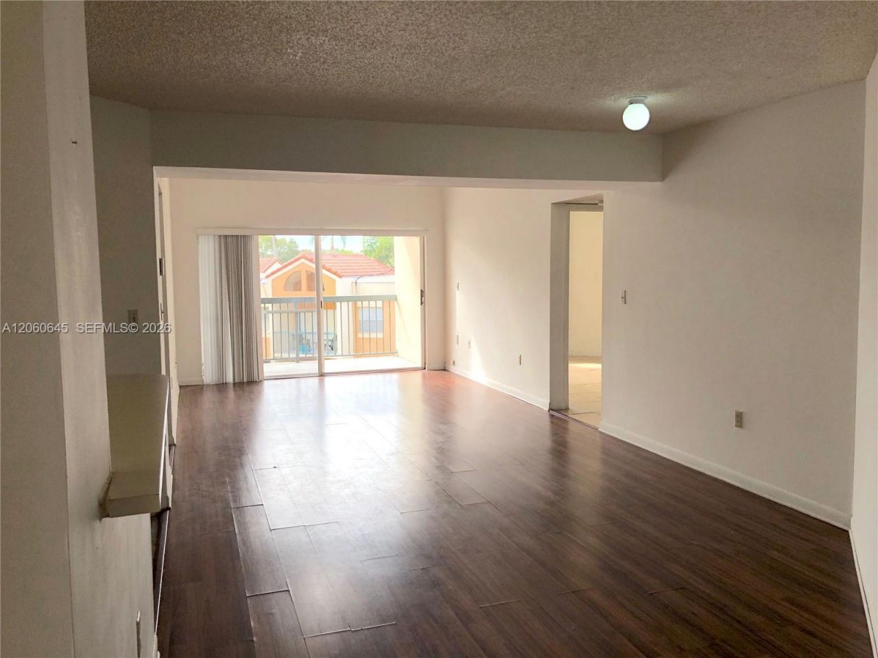 6280 NW 186th St , Unit 311, Hialeah, FL 33015 Photo
