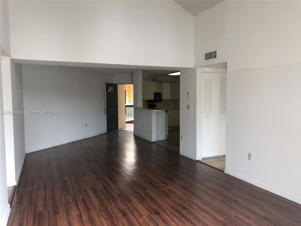 6280 NW 186th St , Unit 311, Hialeah, FL 33015 Photo