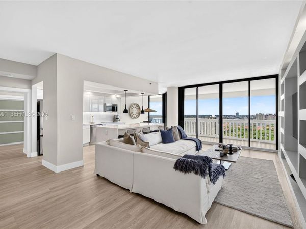 2000 Island Blvd , Unit 3010, Aventura, FL 33160