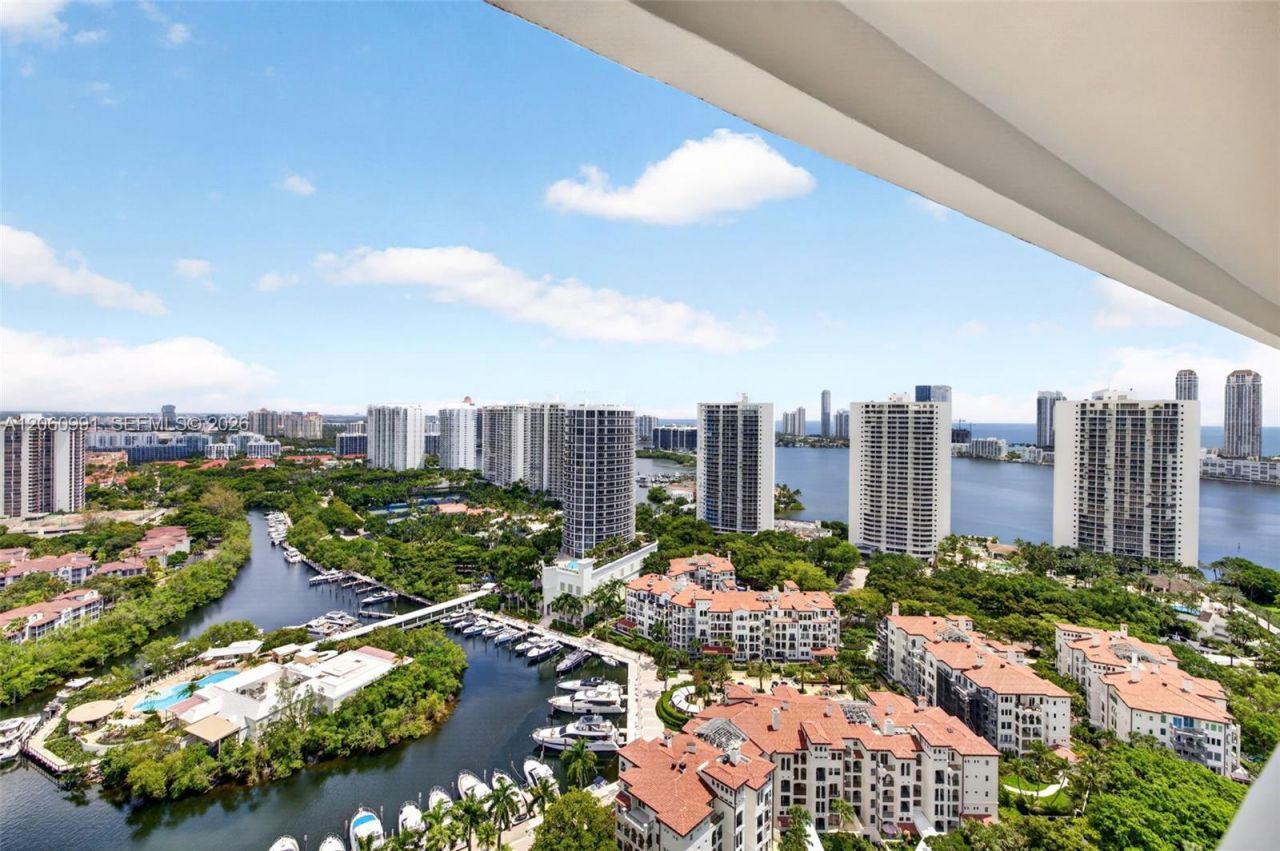 2000 Island Blvd , Unit 3010, Aventura, FL 33160 Photo