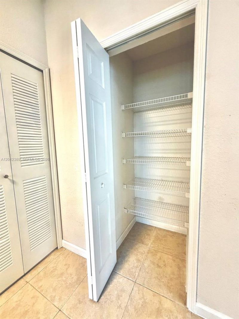 3417 W 80th St, Unit 108, Hialeah, FL 33018 Photo