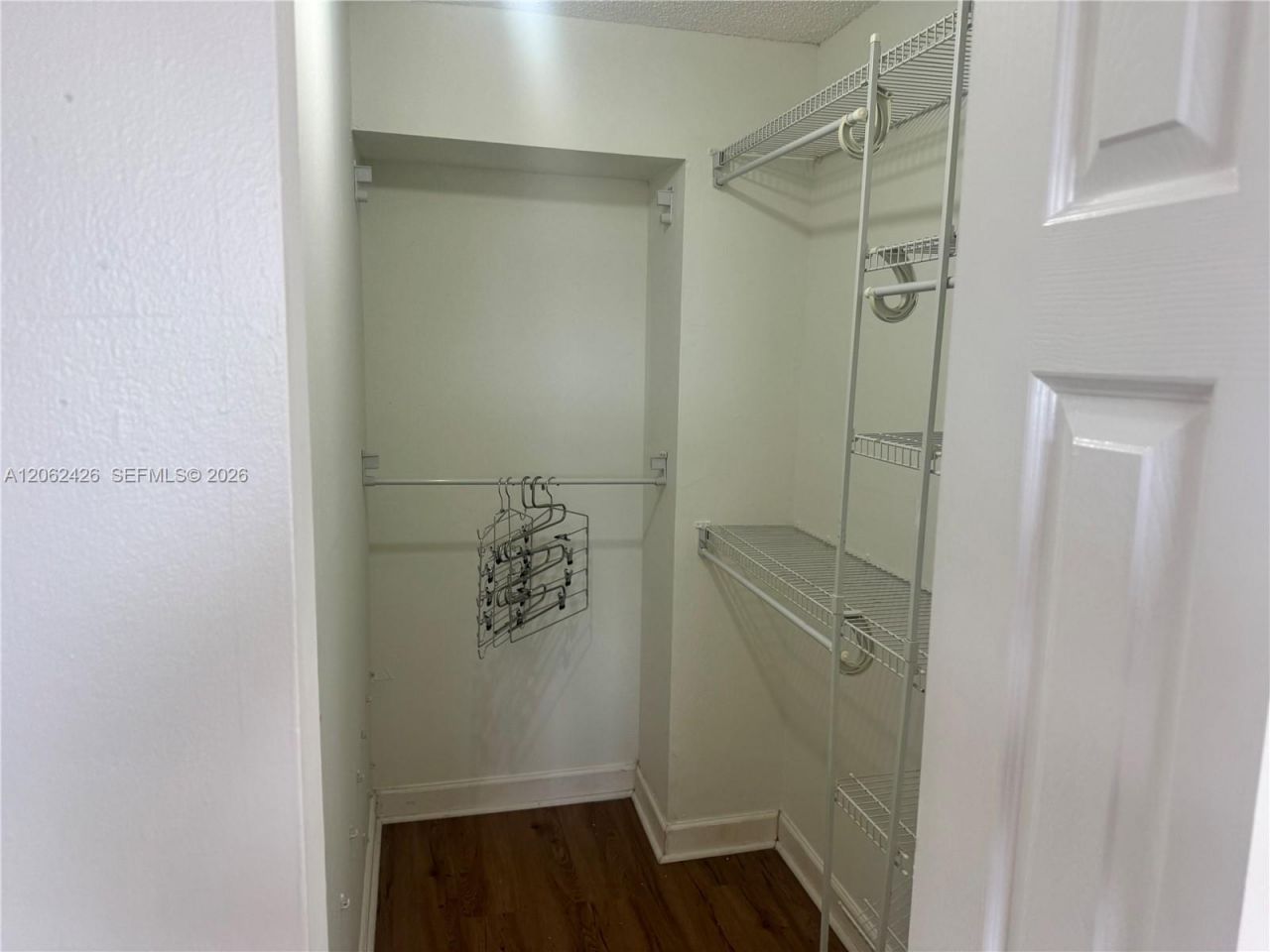 8075 NW 7th St , Unit 403, Miami, FL 33126 Photo