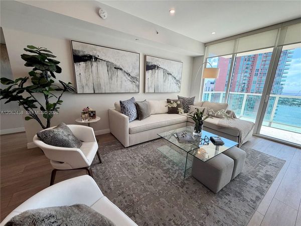 3330 NE 190th St , Unit 2711, Aventura, FL 33180