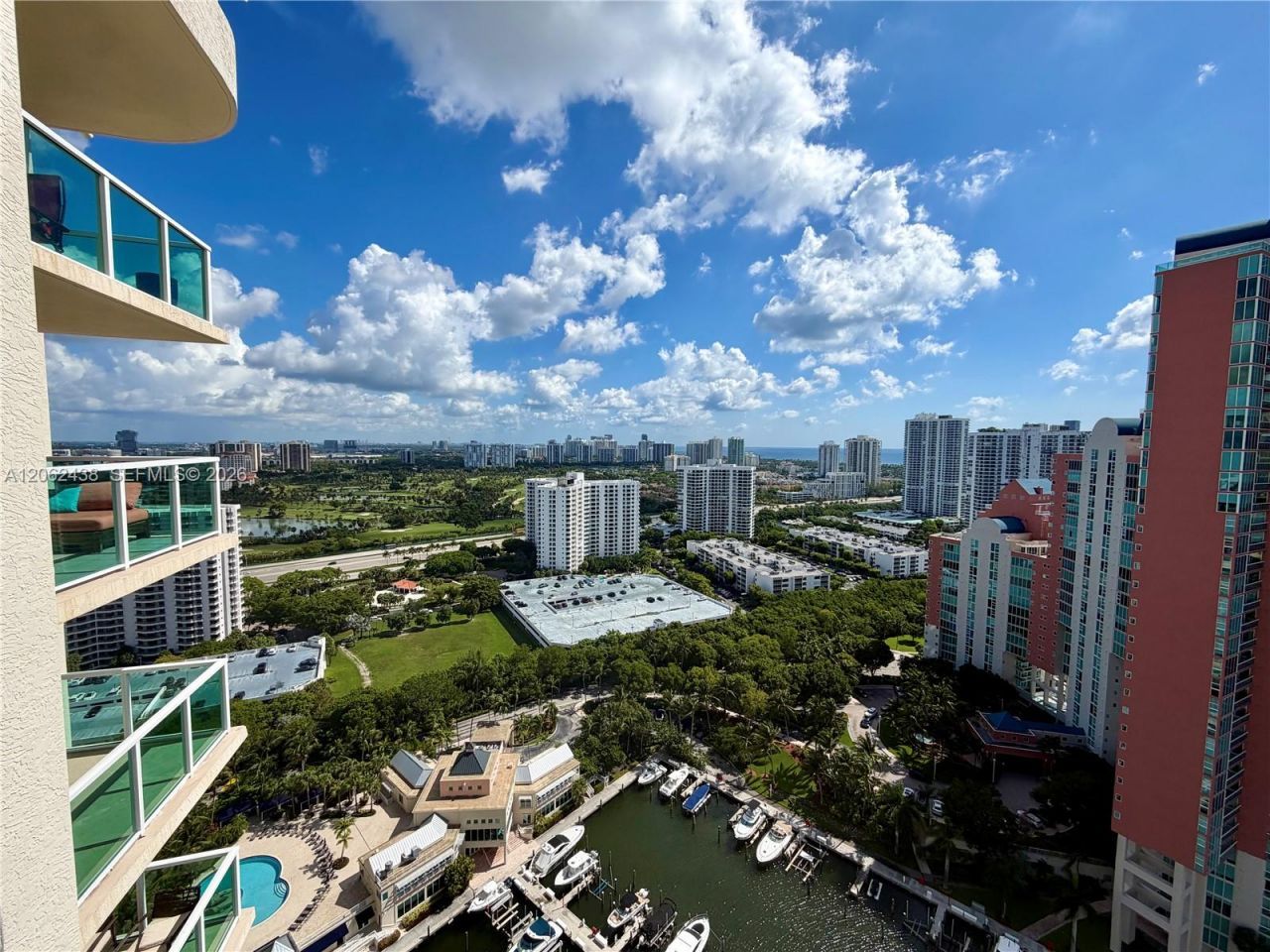 3330 NE 190th St , Unit 2711, Aventura, FL 33180 Photo