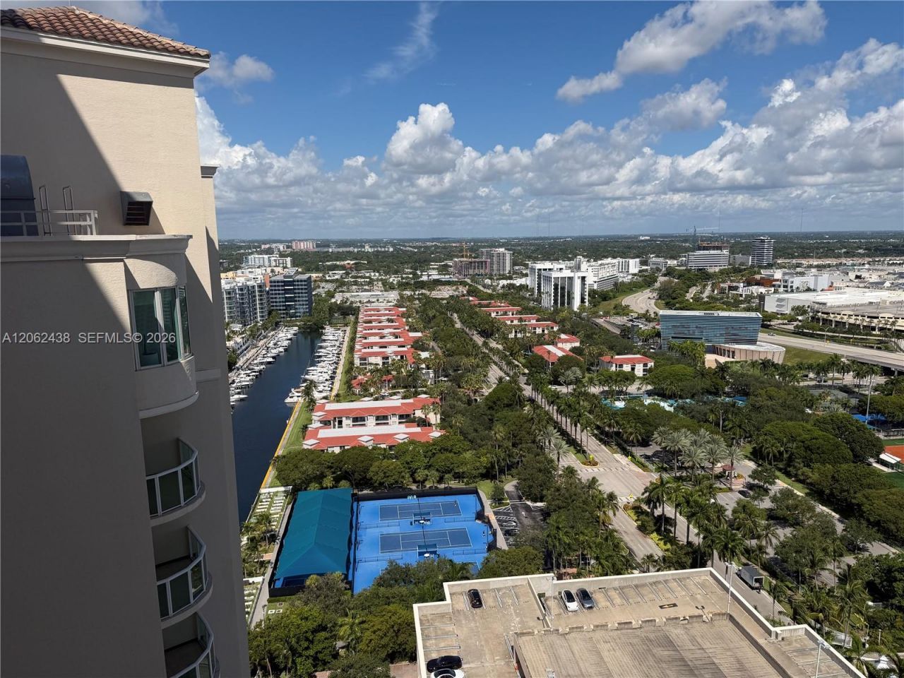 3330 NE 190th St , Unit 2711, Aventura, FL 33180 Photo