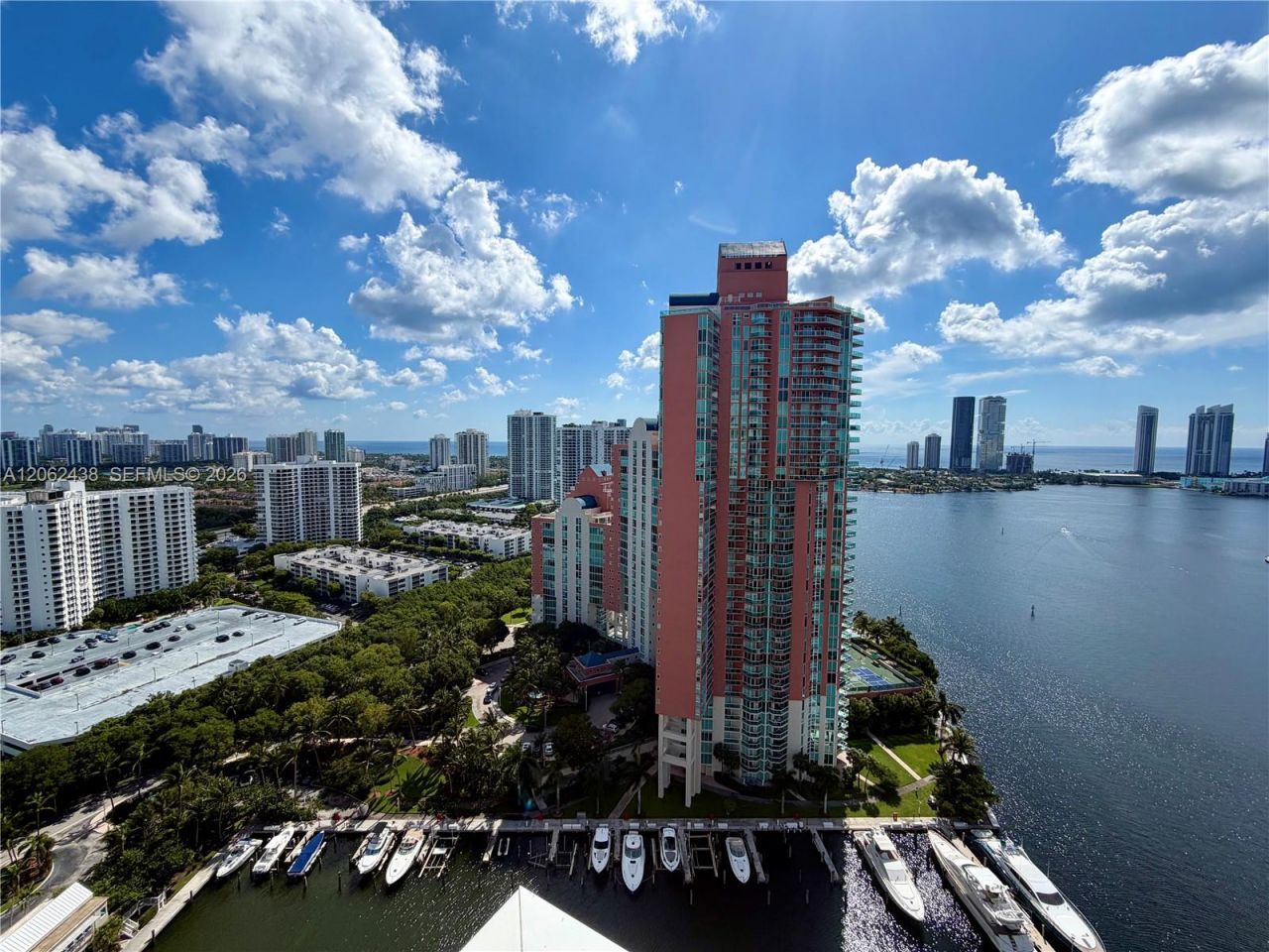 3330 NE 190th St , Unit 2711, Aventura, FL 33180 Photo