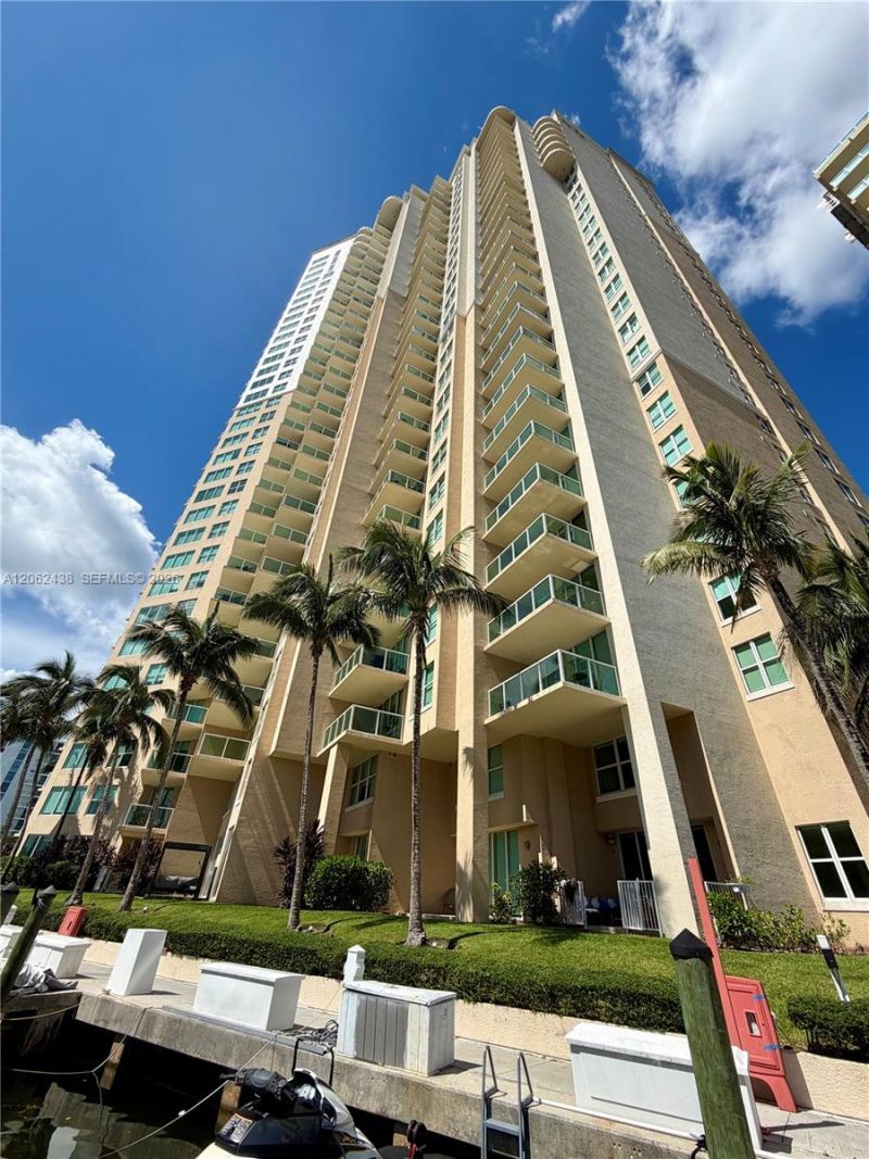 3330 NE 190th St , Unit 2711, Aventura, FL 33180 Photo