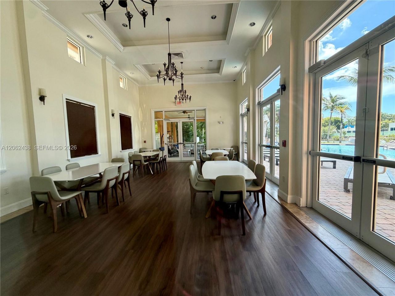 3330 NE 190th St , Unit 2711, Aventura, FL 33180 Photo