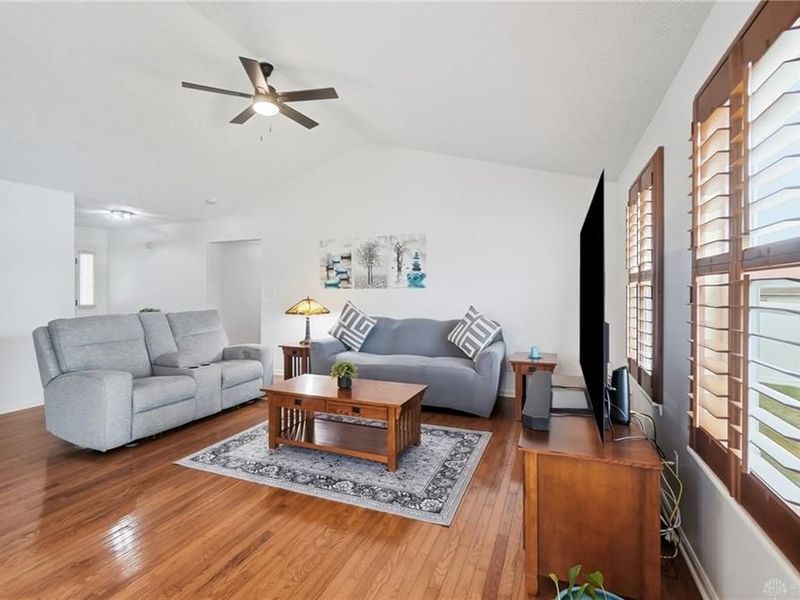 4651 Hialeah Park, Dayton, OH 45424 Photo 15
