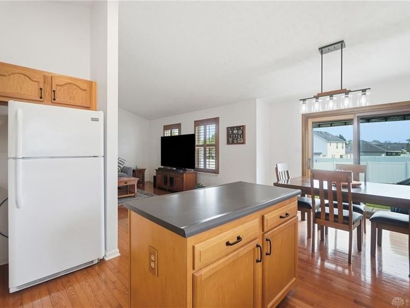 4651 Hialeah Park, Dayton, OH 45424 Photo 27