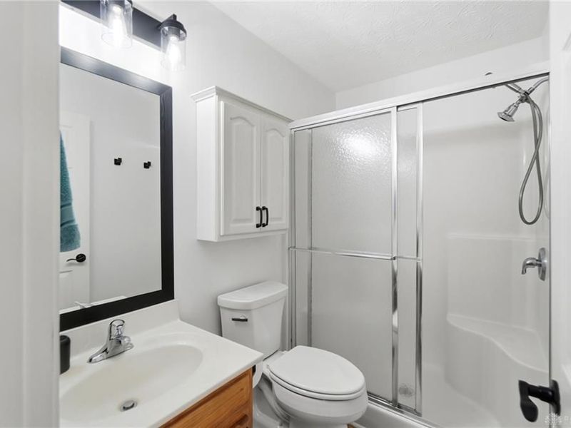 4651 Hialeah Park, Dayton, OH 45424 Photo 33