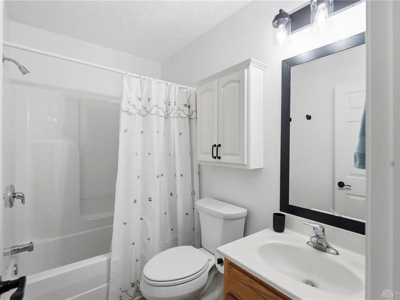 4651 Hialeah Park, Dayton, OH 45424 Photo 34