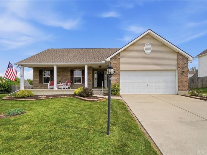 4651 Hialeah Park, Dayton, OH 45424 Photo 5