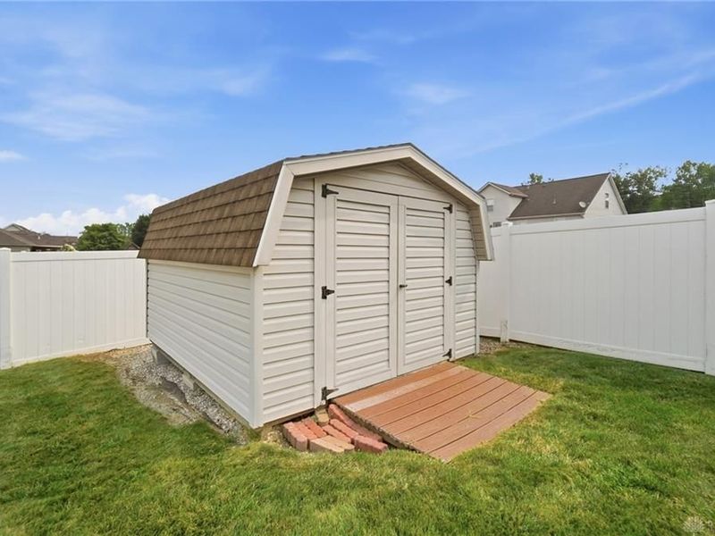 4651 Hialeah Park, Dayton, OH 45424 Photo 52