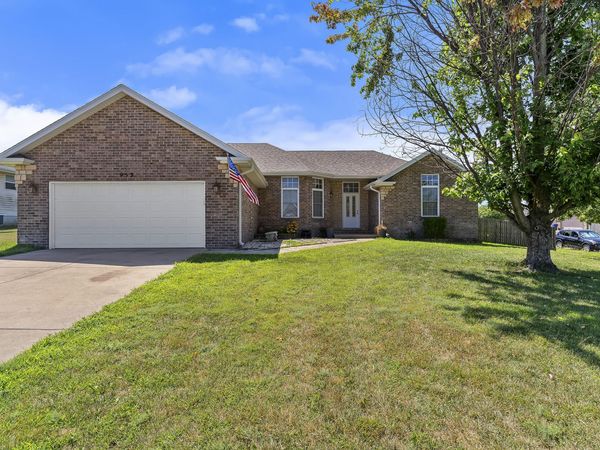 953 Megan Lane , Willard, MO 65781