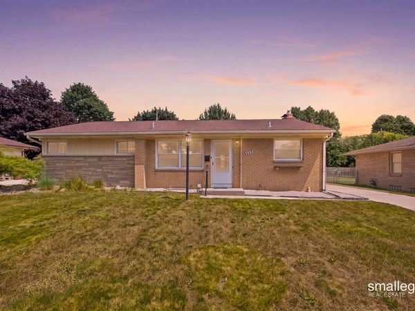 1532 Mayfield Avenue NE, Grand Rapids, MI 49505