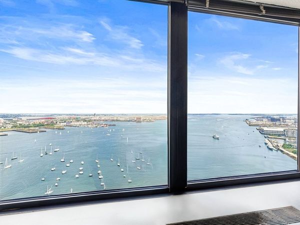 85 East India Row, Unit 36C, Boston, MA 02110