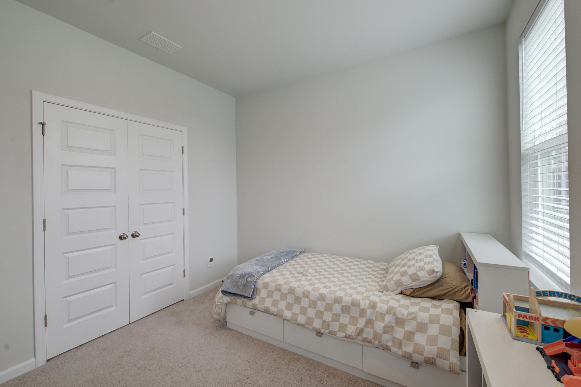 149 Greenbelt Court Photo 25