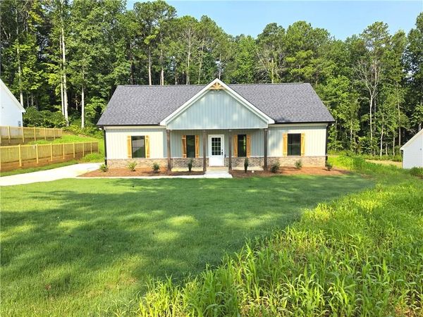 372 Flemister Circle , Dallas, GA 30157