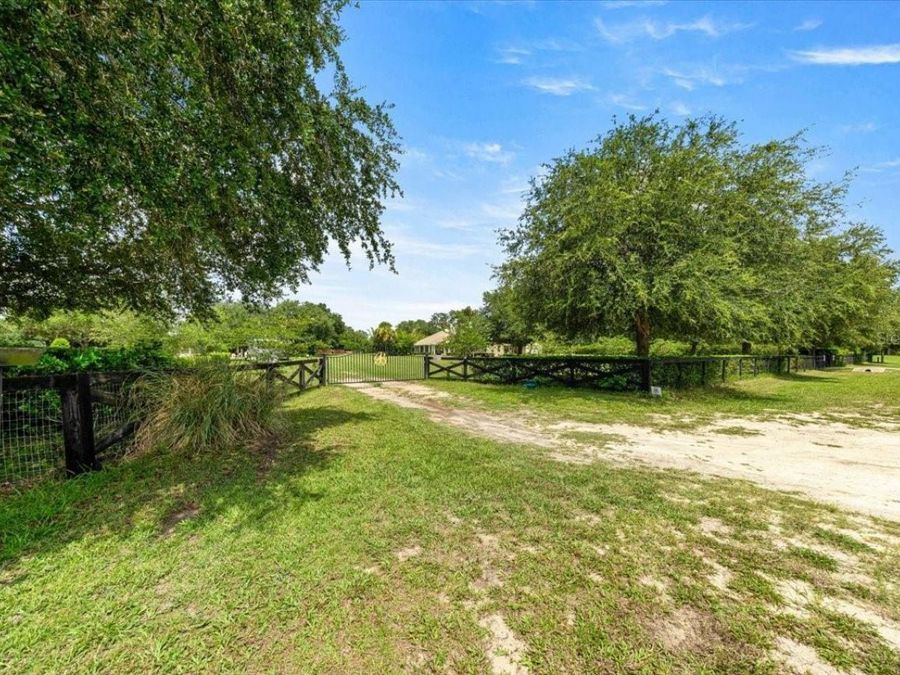 Property Image 94