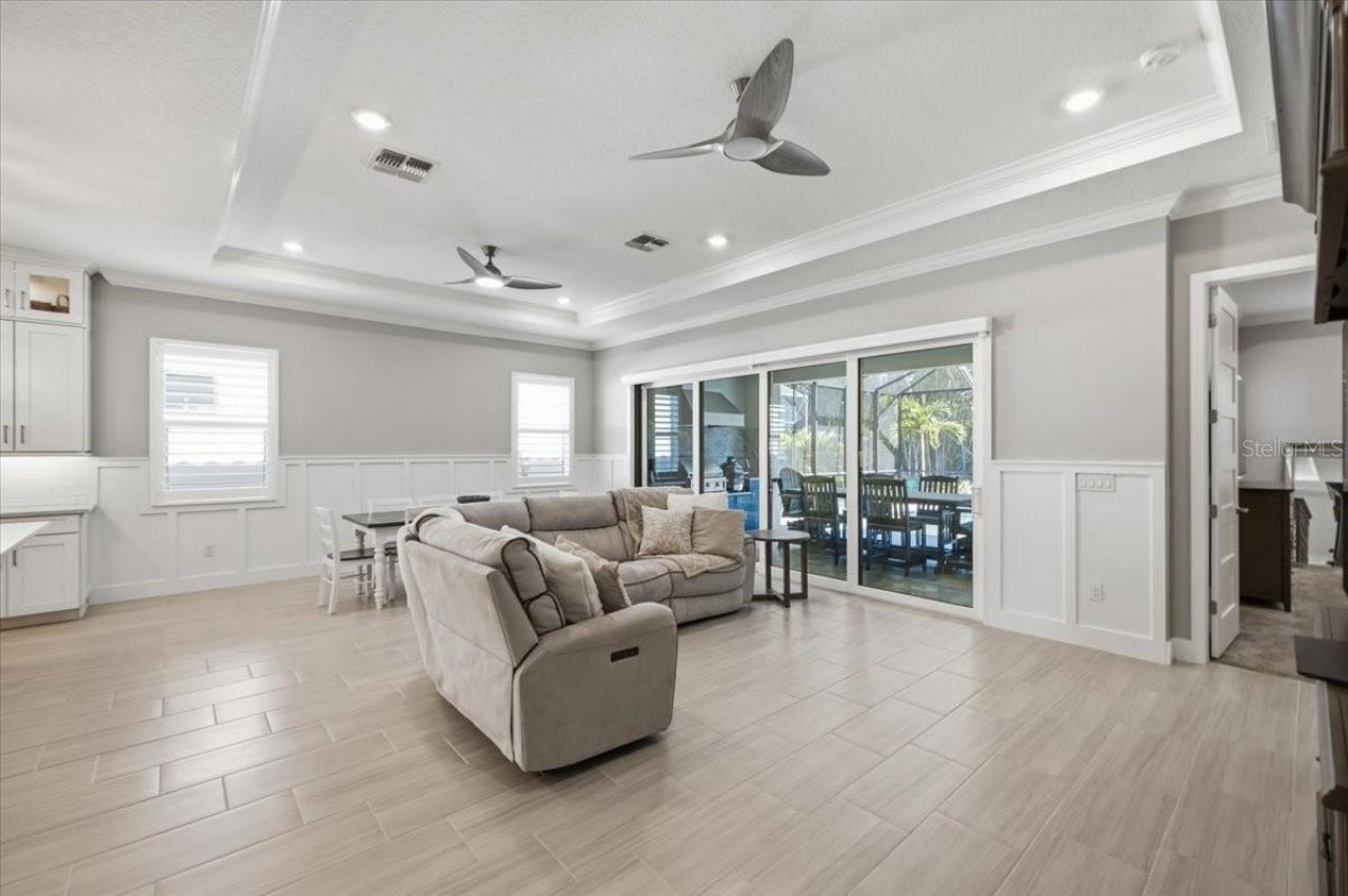 2110 E 6th Street W, Palmetto, FL 34221 Photo