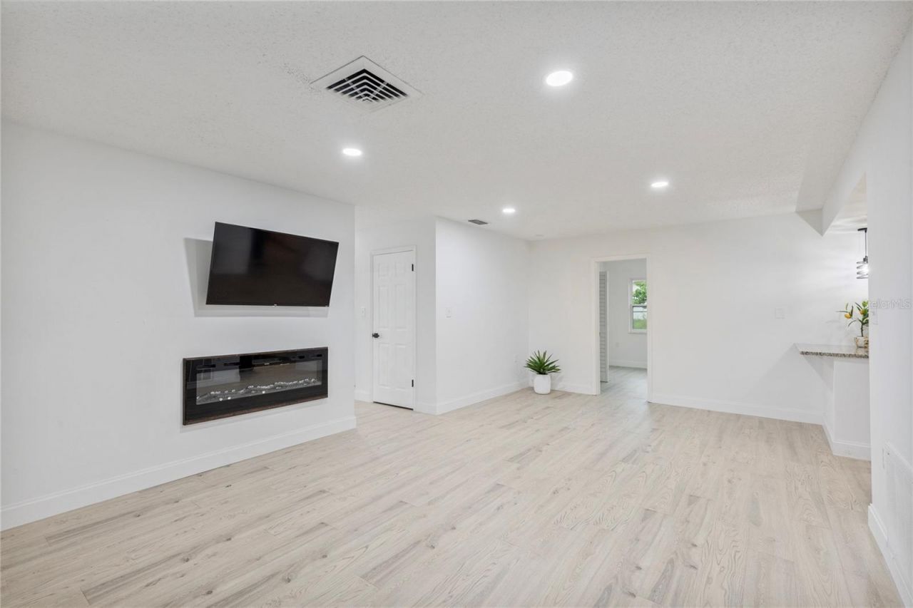 9324 Whitman Lane , Port Richey, FL 34668 Photo