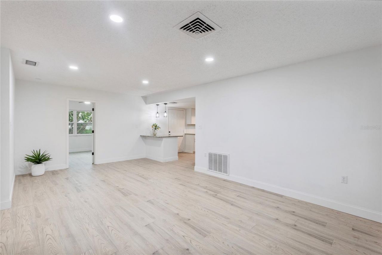 9324 Whitman Lane , Port Richey, FL 34668 Photo