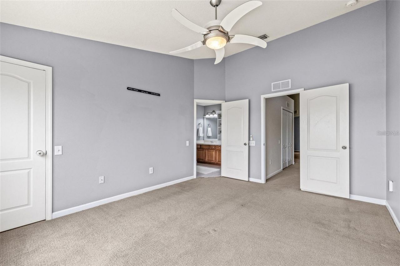4879 Pond Ridge Drive , Riverview, FL 33578 Photo