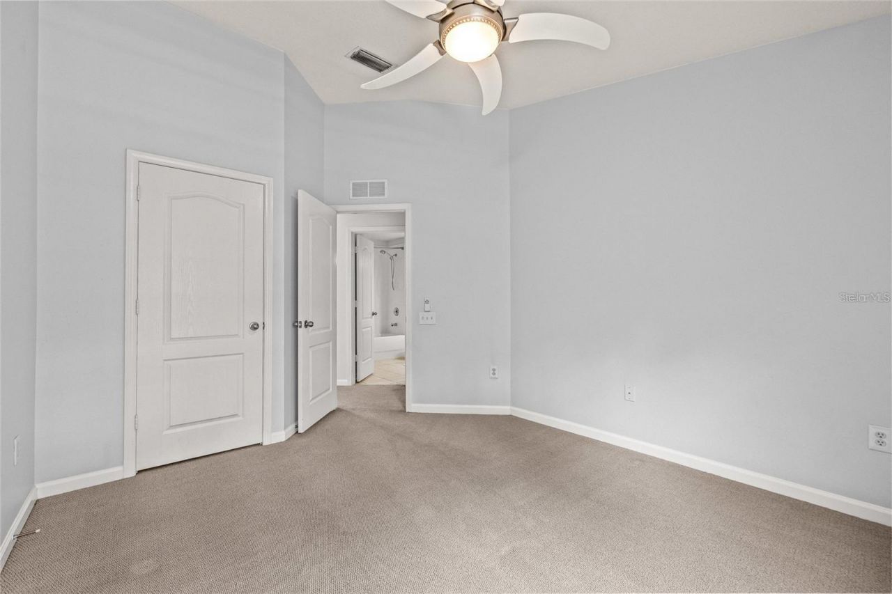 4879 Pond Ridge Drive , Riverview, FL 33578 Photo