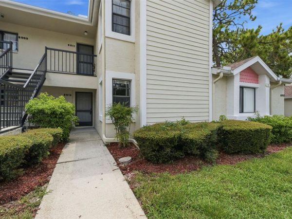 8013 PICKETTS COURT , Unit 1, WEEKI WACHEE, FL 34613