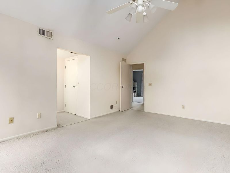 4852 Crazy Horse Lane, Unit 2, Westerville, OH 43081 Photo 14