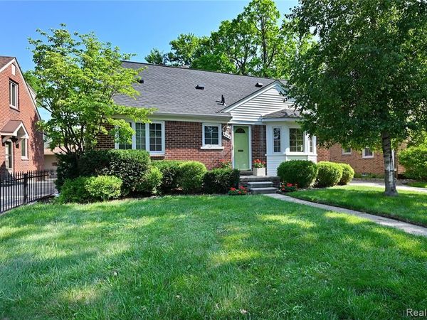 2453 WINDEMERE Road , Birmingham, MI 48009