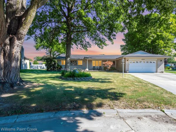 35152 Kesler Court, Clinton Township, Mi 48035