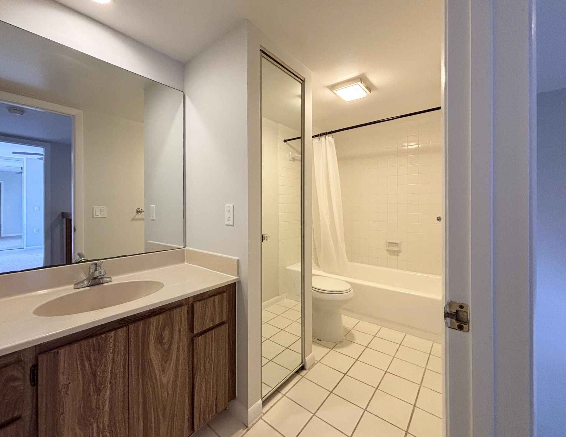 1402 14th Way, West Palm Beach, FL 33407 Photo