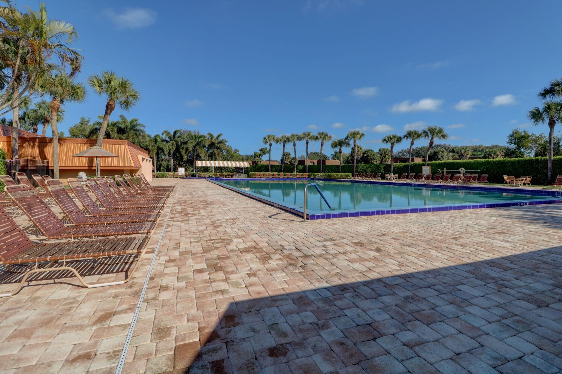 1402 14th Way, West Palm Beach, FL 33407 Photo