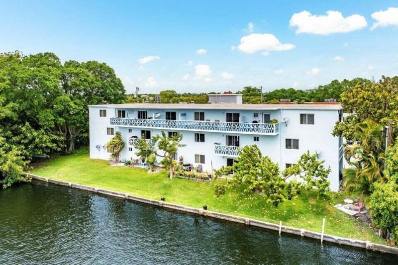 628 Southwind Circle, Unit 8, North Palm Beach, FL 33408 Photo