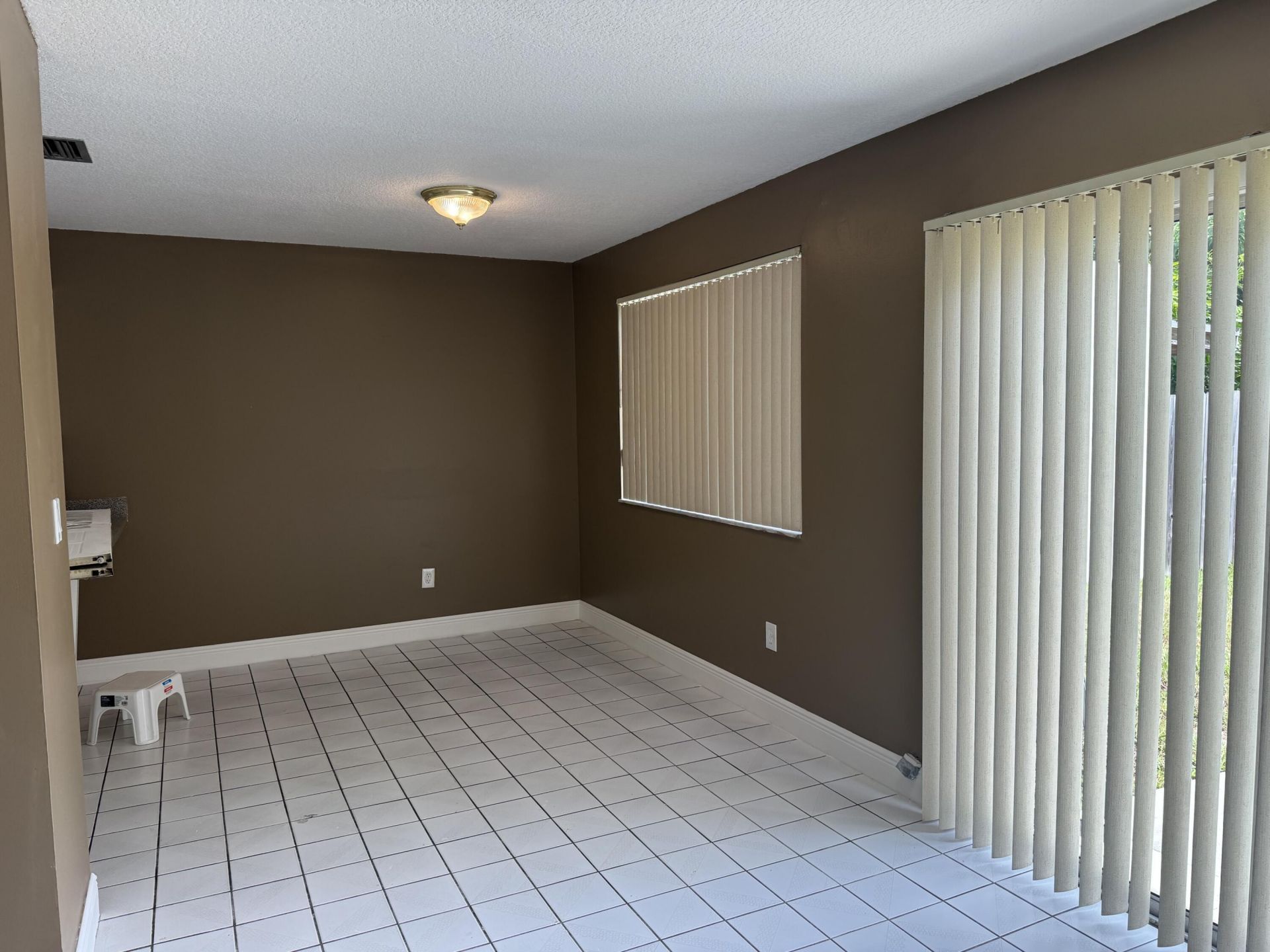 5335 NW 5th Street, Delray Beach, FL 33445 Photo