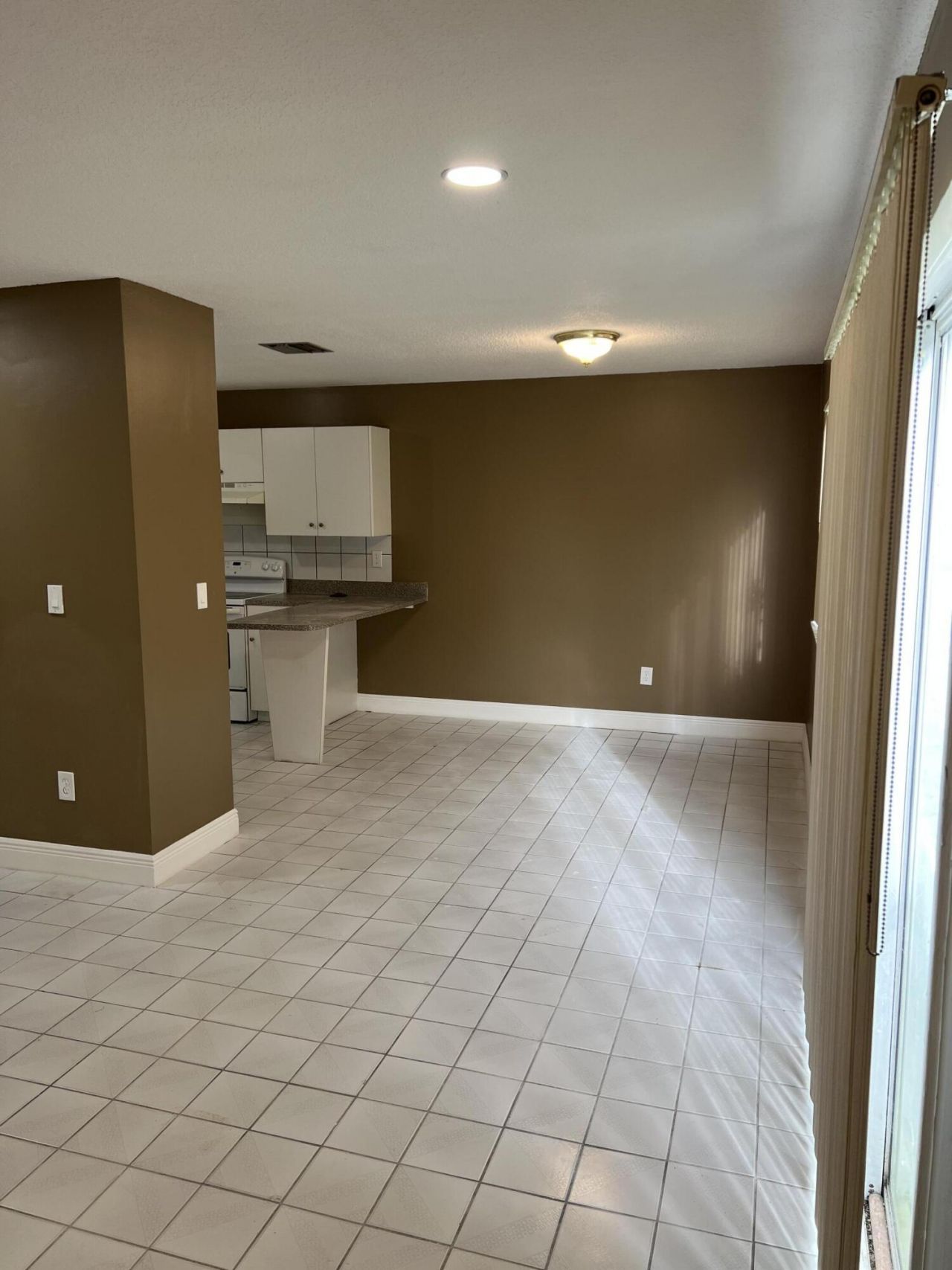 5335 NW 5th Street, Delray Beach, FL 33445 Photo