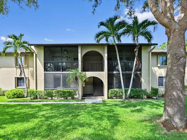 539 Shady Pine Way, Unit C1, Greenacres, FL 33415