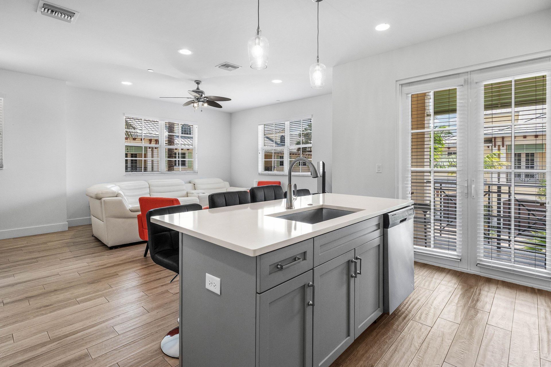 3770 County Line Road, Unit B5, Tequesta, FL 33469 Photo