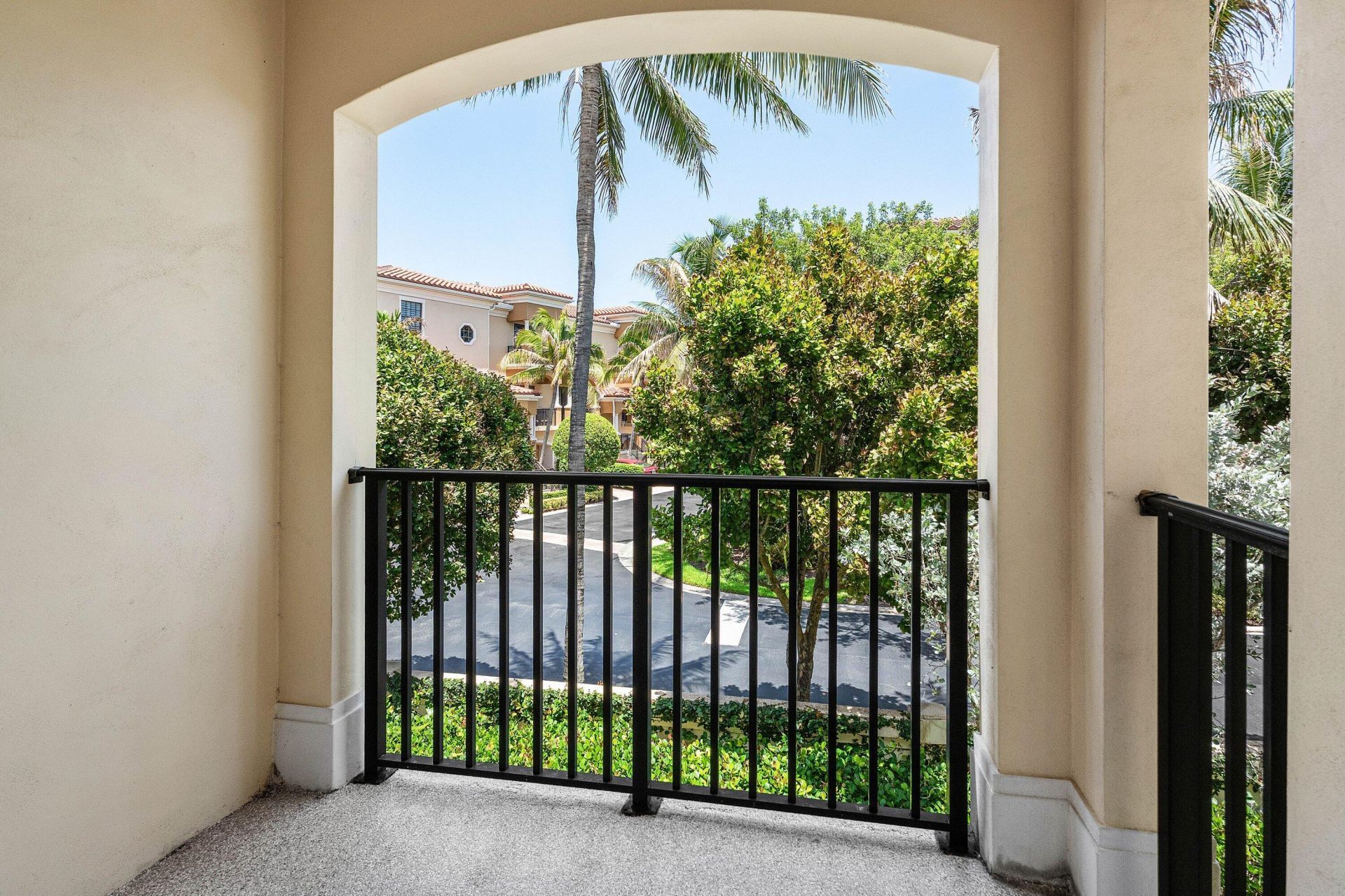 3770 County Line Road, Unit B5, Tequesta, FL 33469 Photo