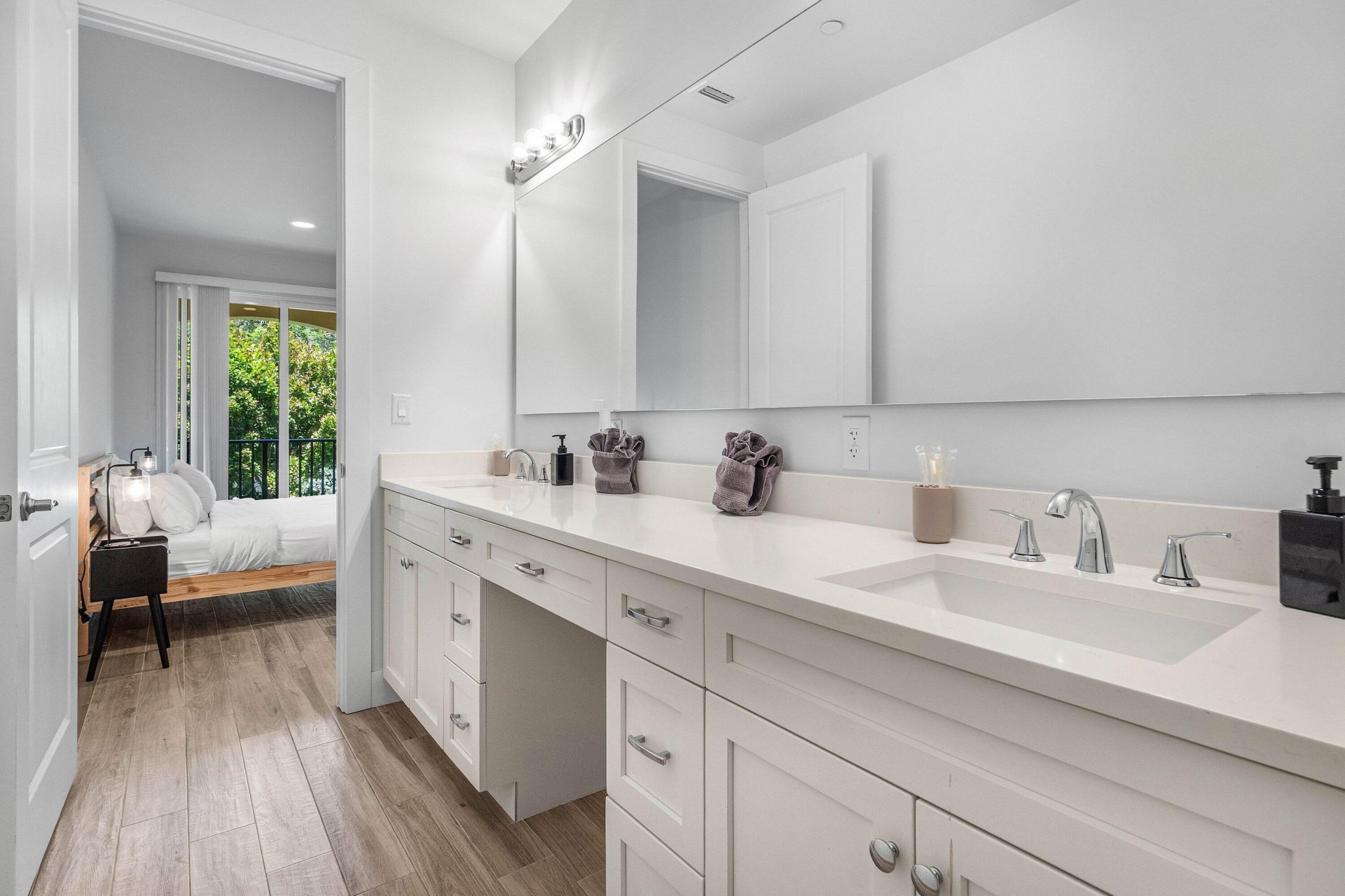 3770 County Line Road, Unit B5, Tequesta, FL 33469 Photo