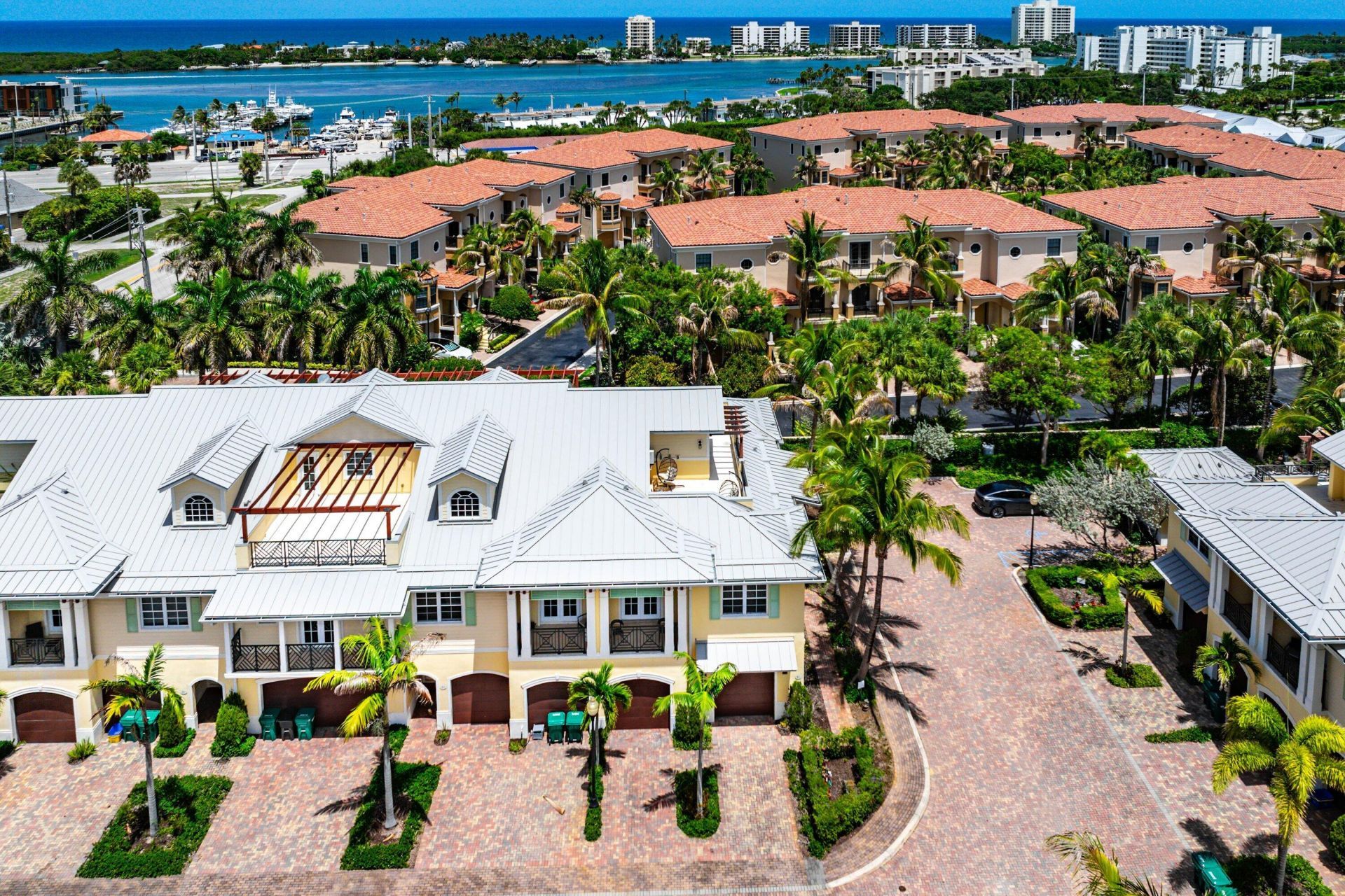 3770 County Line Road, Unit B5, Tequesta, FL 33469 Photo