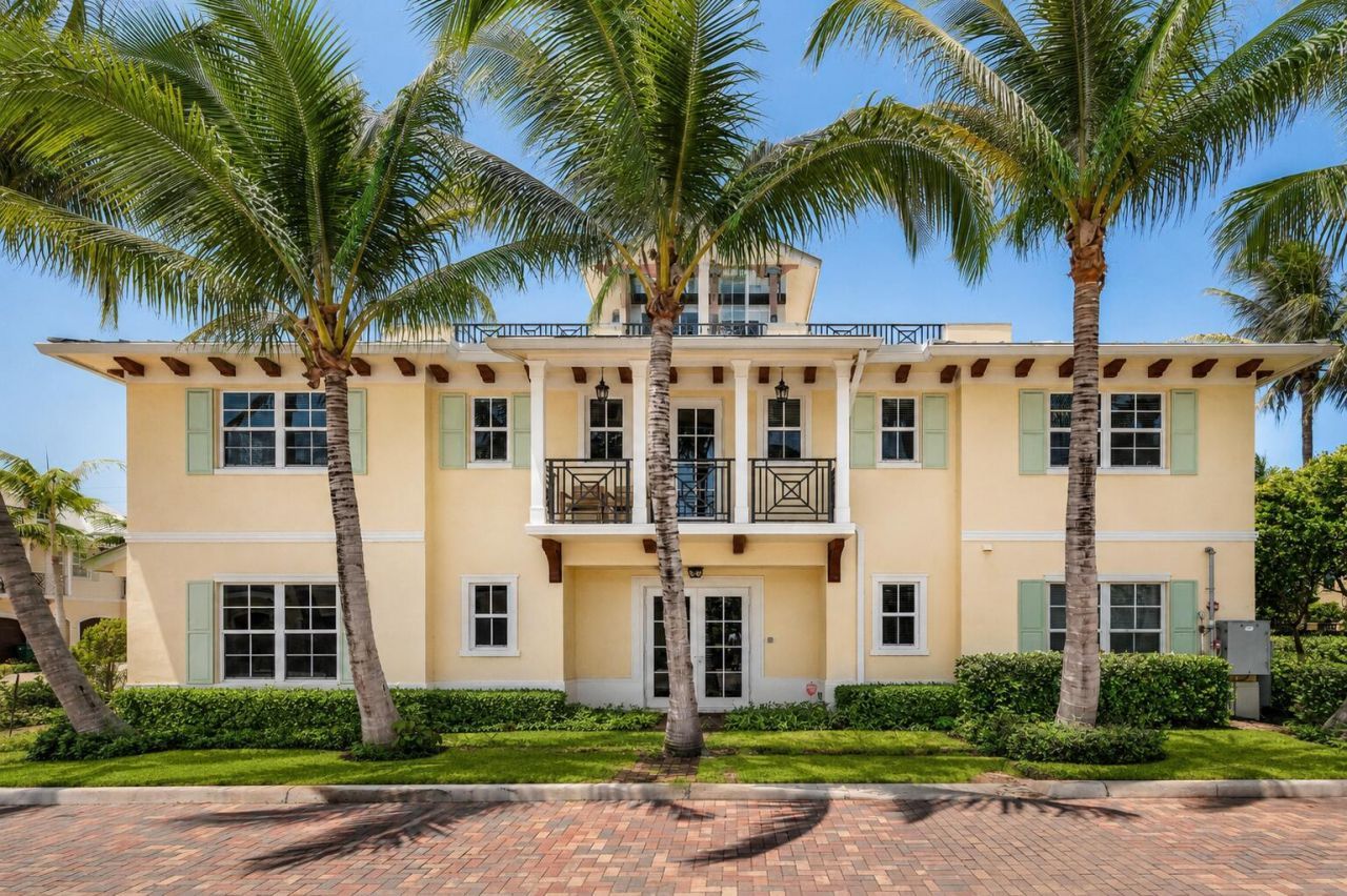 3770 County Line Road, Unit B5, Tequesta, FL 33469 Photo