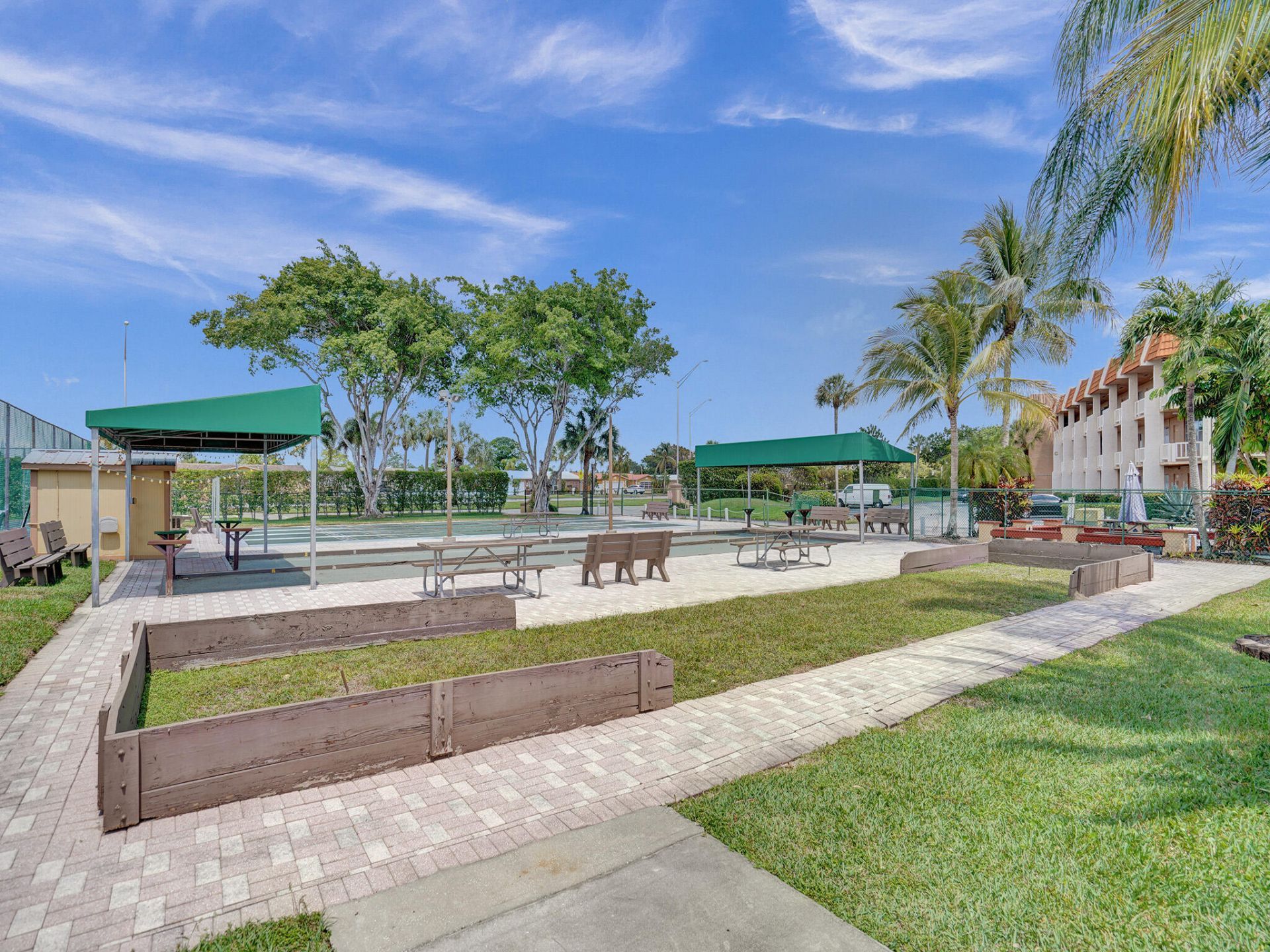 6850 Royal Palm Boulevard, Unit 202G, Margate, FL 33063 Photo