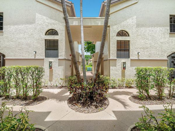 5115 Europa Drive, Unit L, Boynton Beach, FL 33437