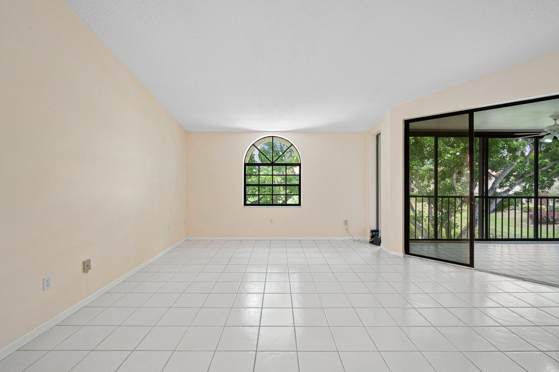 5115 Europa Drive, Unit L, Boynton Beach, FL 33437 Photo