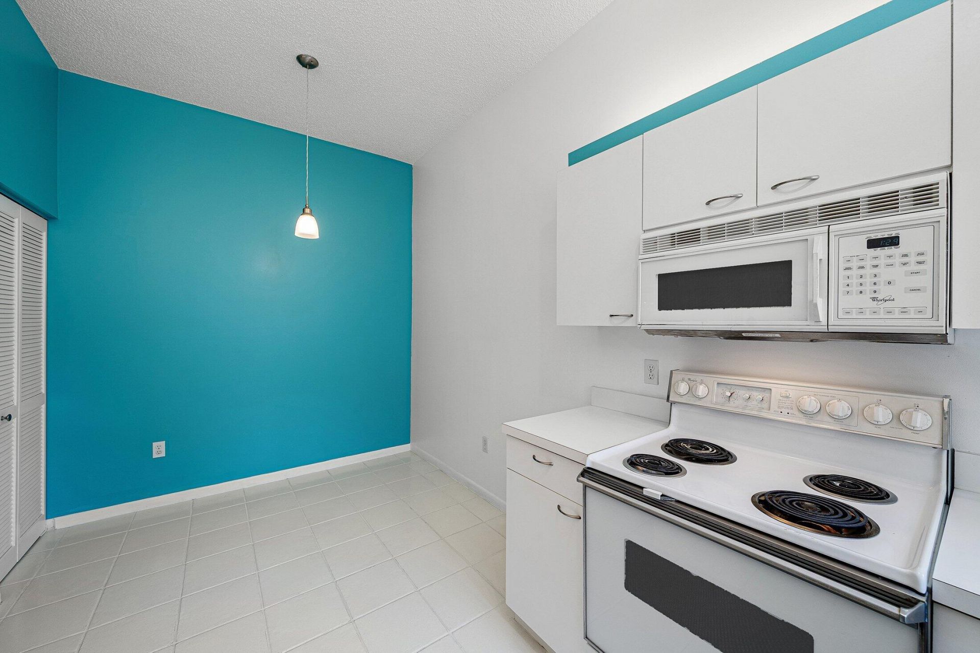 5115 Europa Drive, Unit L, Boynton Beach, FL 33437 Photo