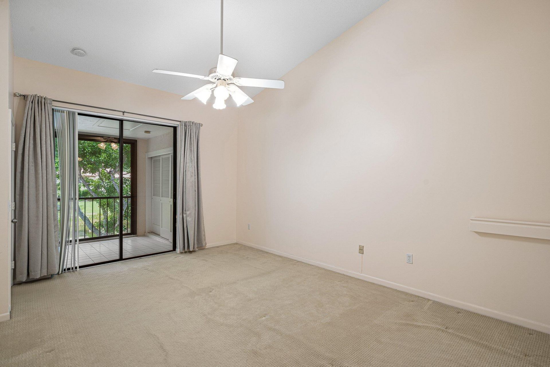 5115 Europa Drive, Unit L, Boynton Beach, FL 33437 Photo