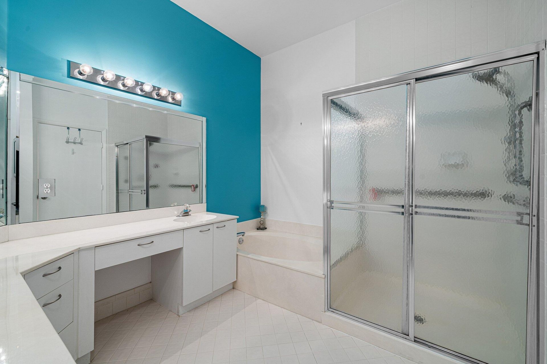 5115 Europa Drive, Unit L, Boynton Beach, FL 33437 Photo
